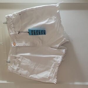 YMI Denim Collection White High-Rise Festival Shorts, Size: 11/30, NWT